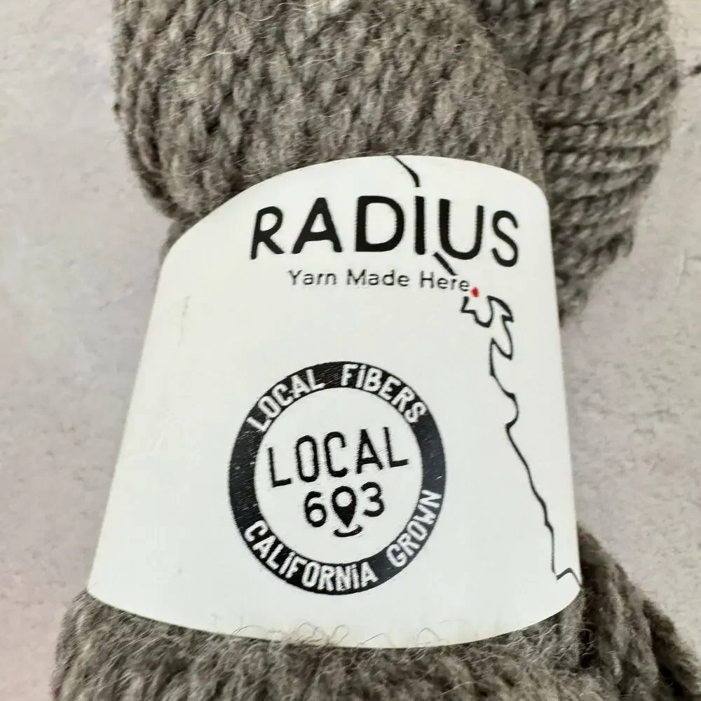 Rustic 100% Wool Farm Yarn Radius Dark Gray Heathered Local Fibers California